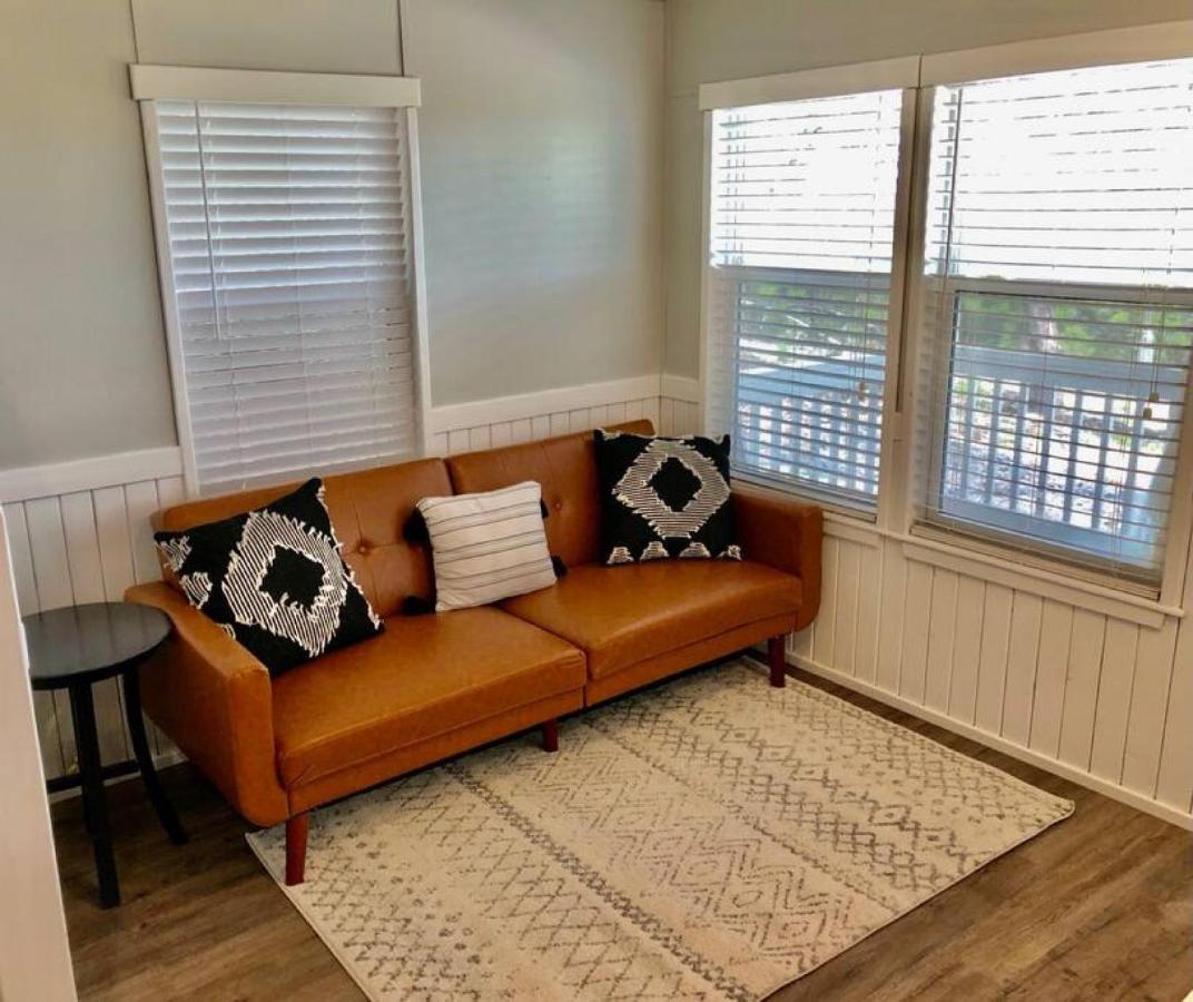 Spring BranchNest - Texas Tiny House With A Big View别墅 外观 照片